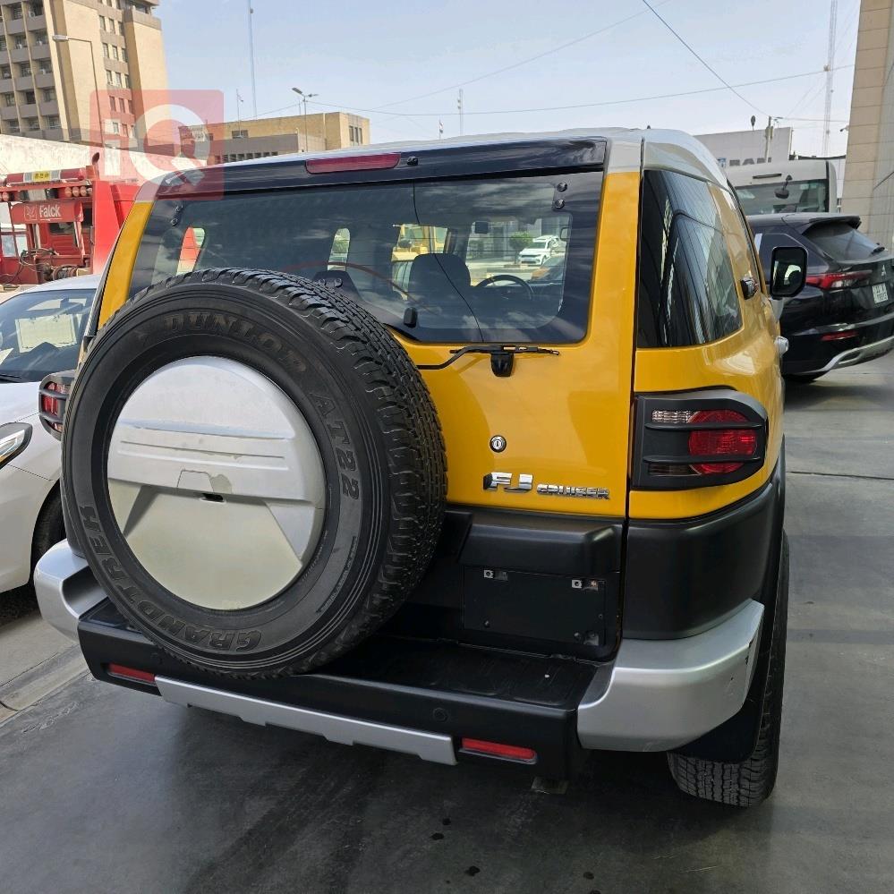 تۆیۆتا FJ کرۆزەر